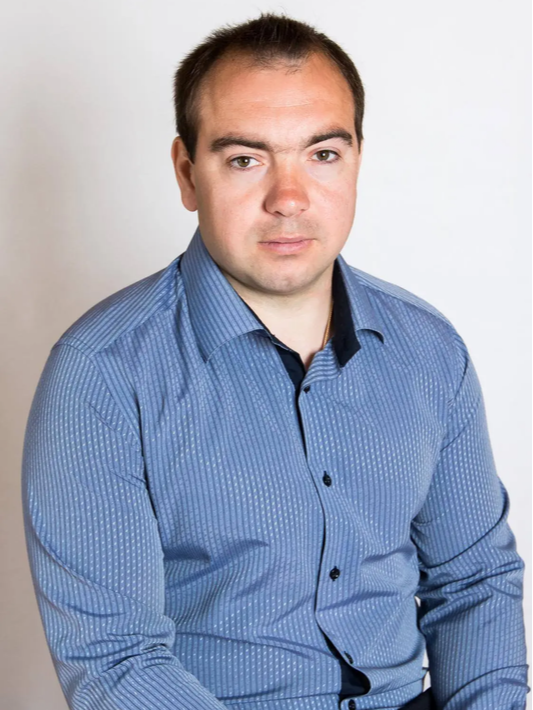 Алёнин Сергей Анатольевич.